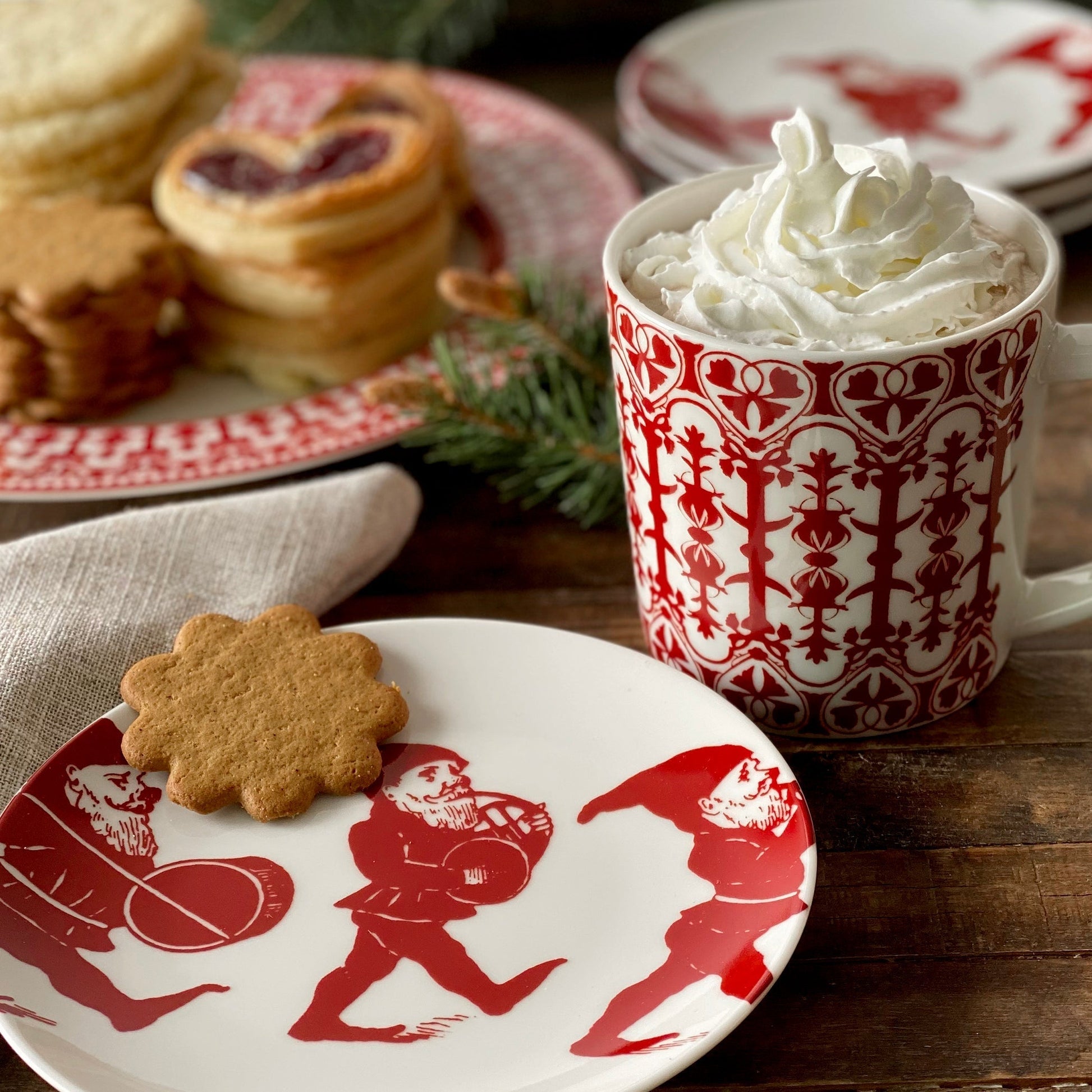Elves Small Plates, Set of 4