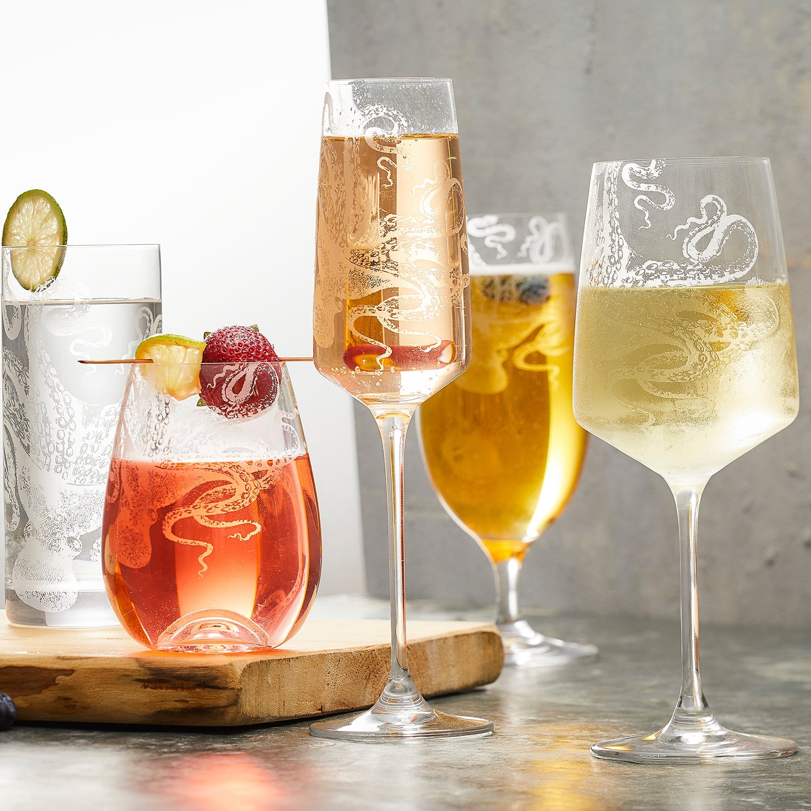 Lucy White Wine Glasses, Set of 2