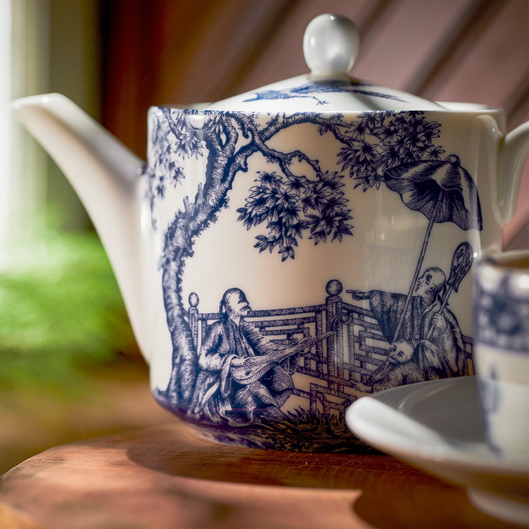 Chinoiserie Toile Petite Teapot