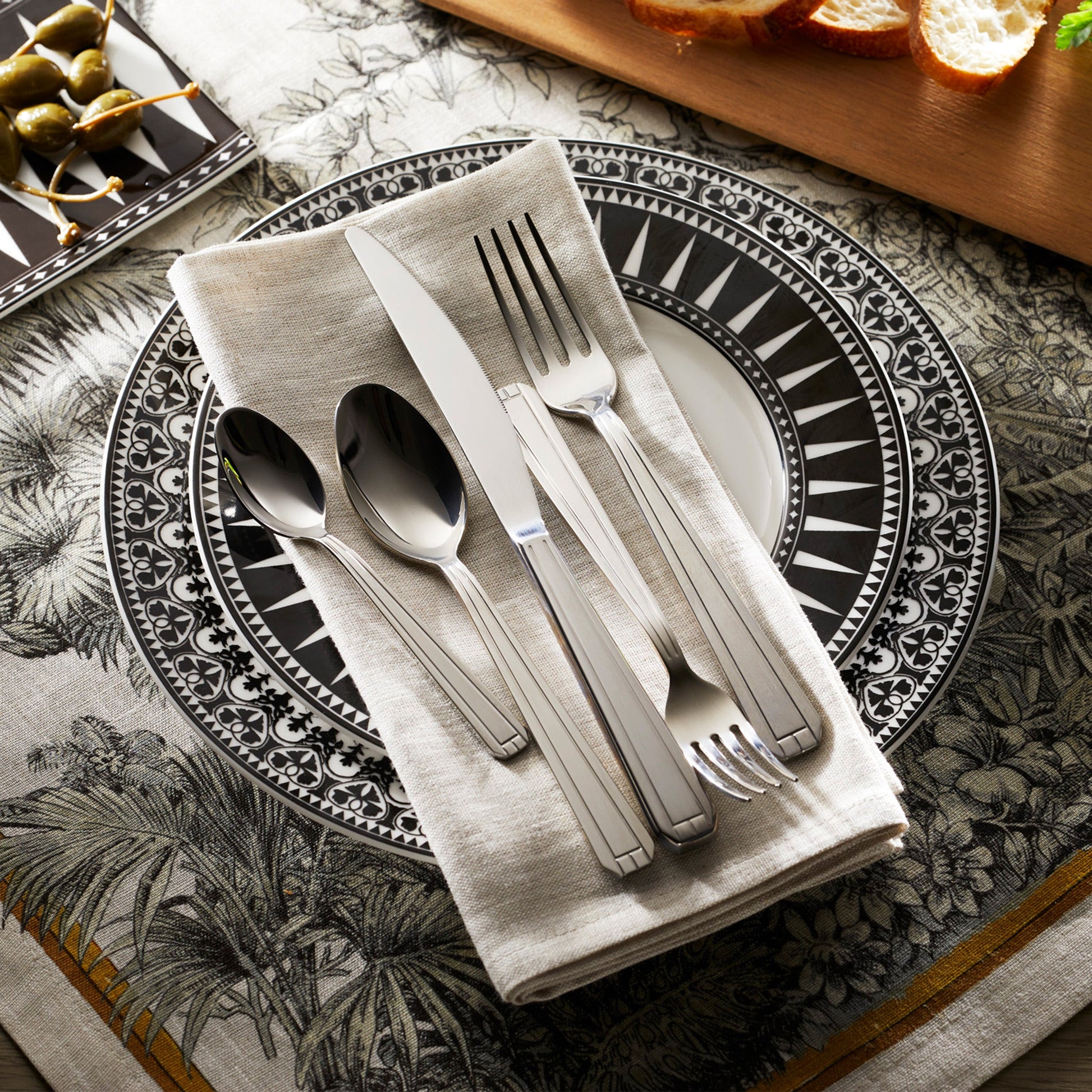Marrakech Rimmed Salad Plate