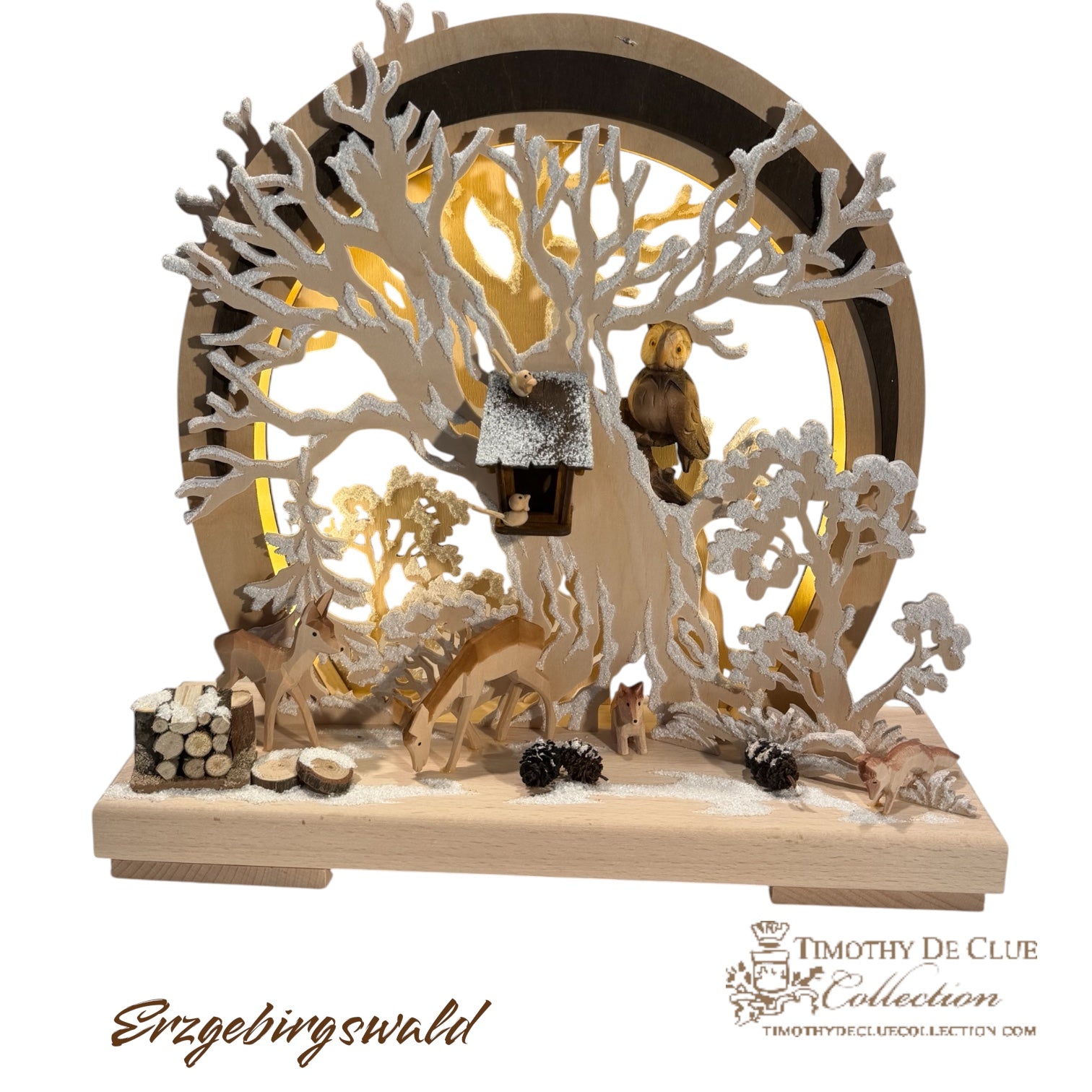 Kiefernzapfen LED Wooden Forest Scene Schwibbogen -German Christmas Collection