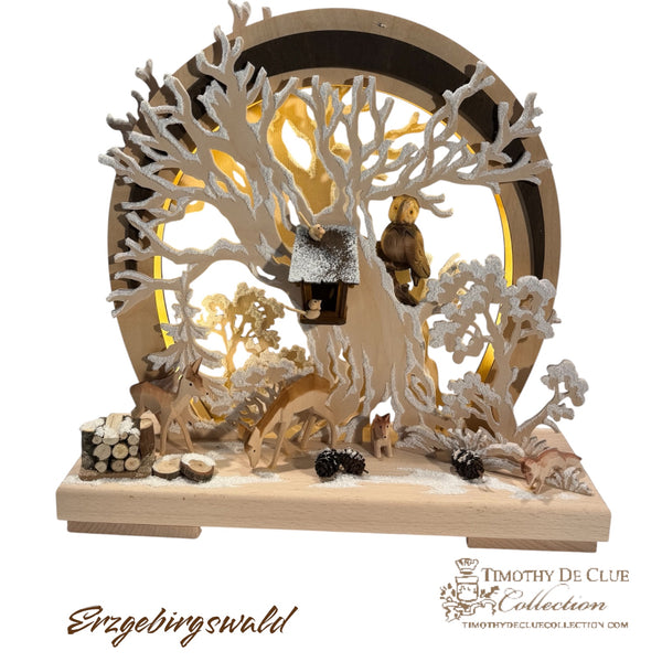 Kiefernzapfen LED Wooden Forest Scene Schwibbogen 631-German Christmas Collection