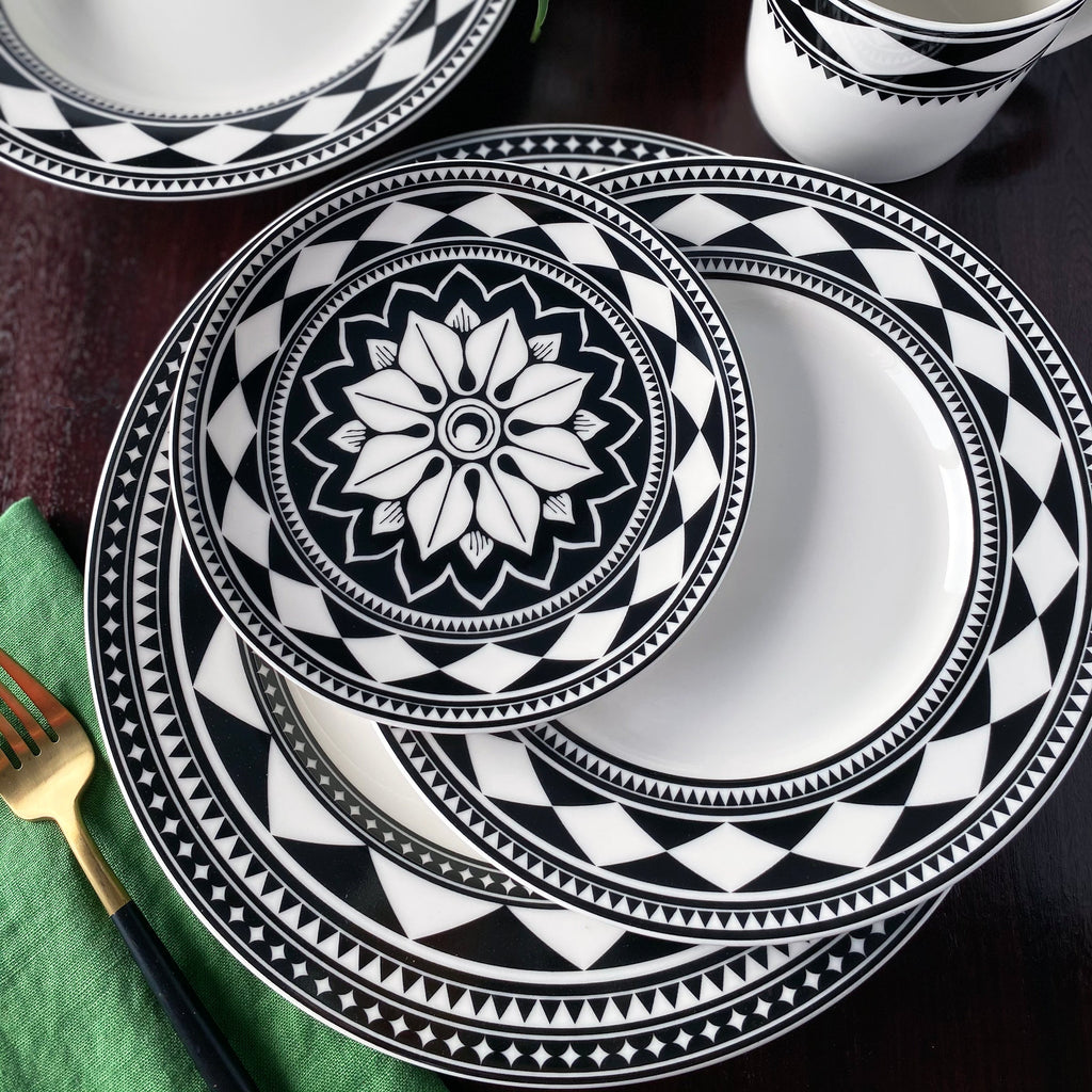 Fez Rimmed Dinner Plate