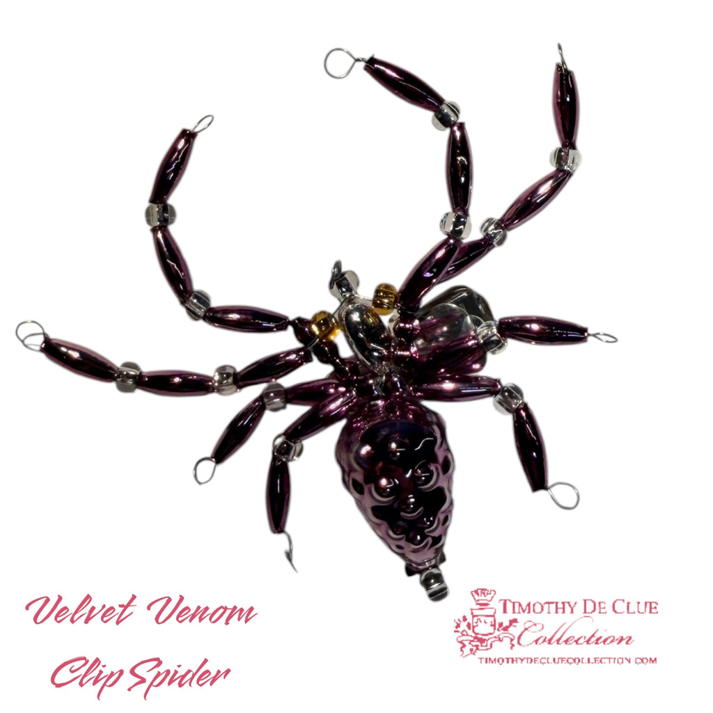 Velvet Venom Clip Spider- De Clue Beaded Christmas Collection
