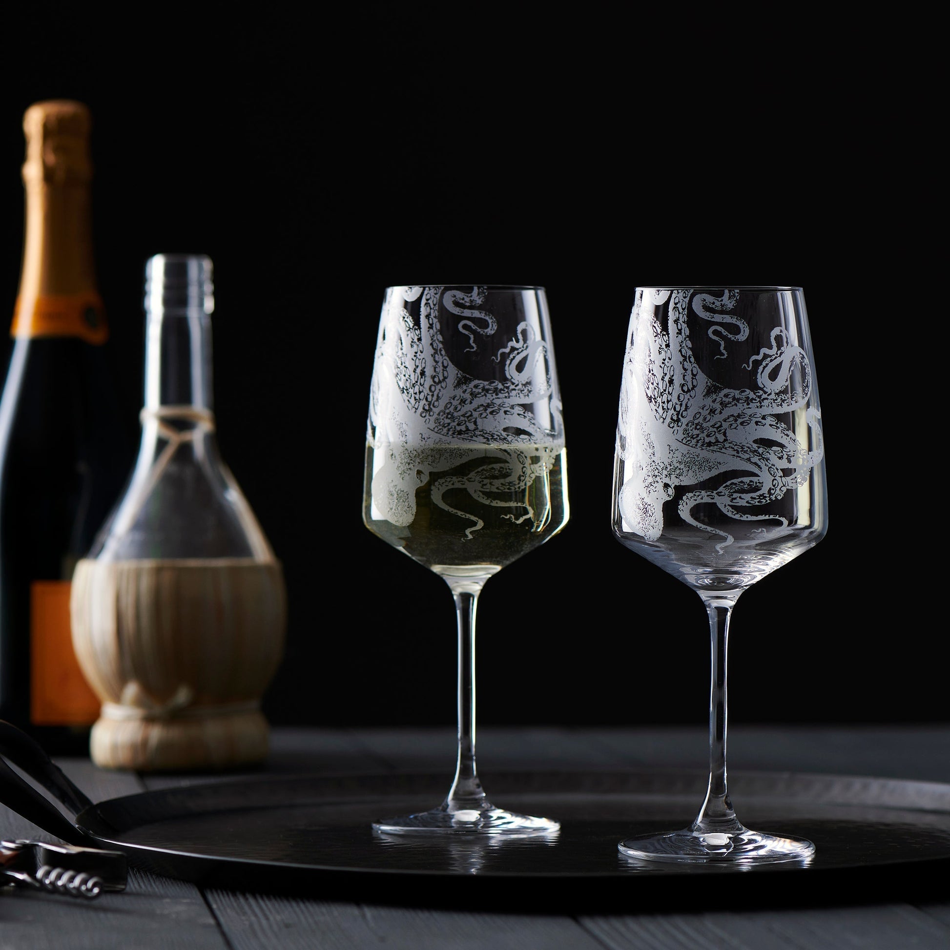 Lucy White Wine Glasses, Set of 2