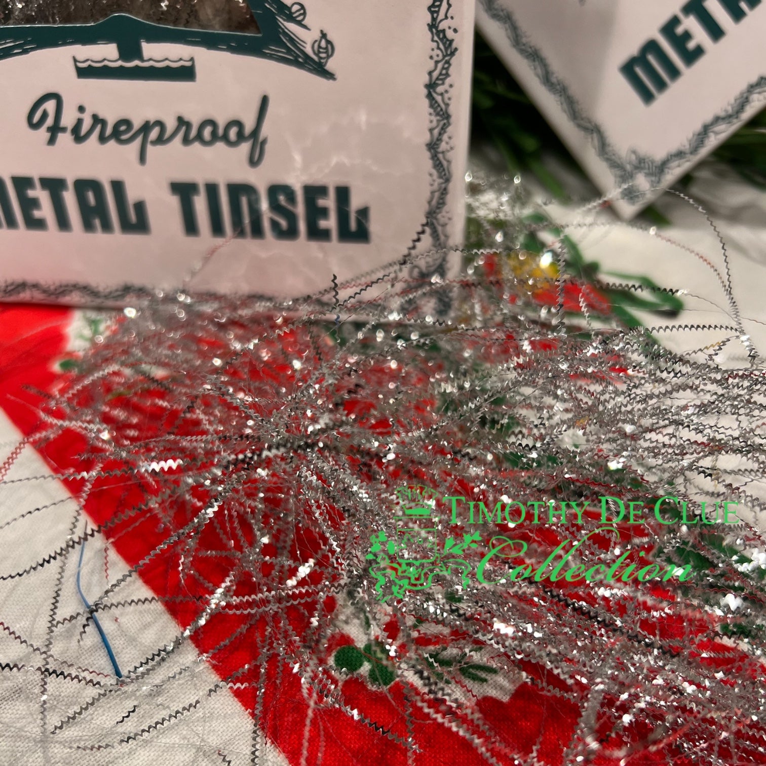 Retro Boxed Tree Icicle Tinsel   -TDC RetroChristmas Collection