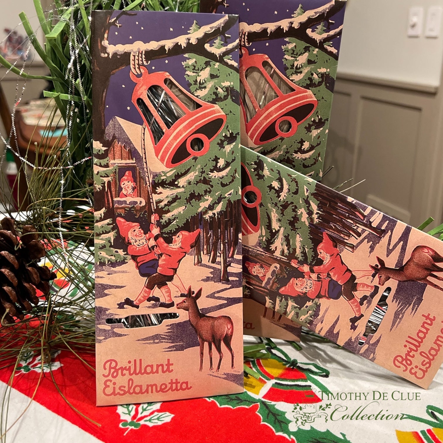 Retro Boxed Tree Icicle Tinsel Brillant Eislametta   -TDC Retro Christmas Collection