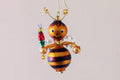 Buzy Bee  - De Clue Beaded Christmas Collection