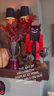 Vintage Halloween Jointed Cat Streamer. 7½" x 4'
