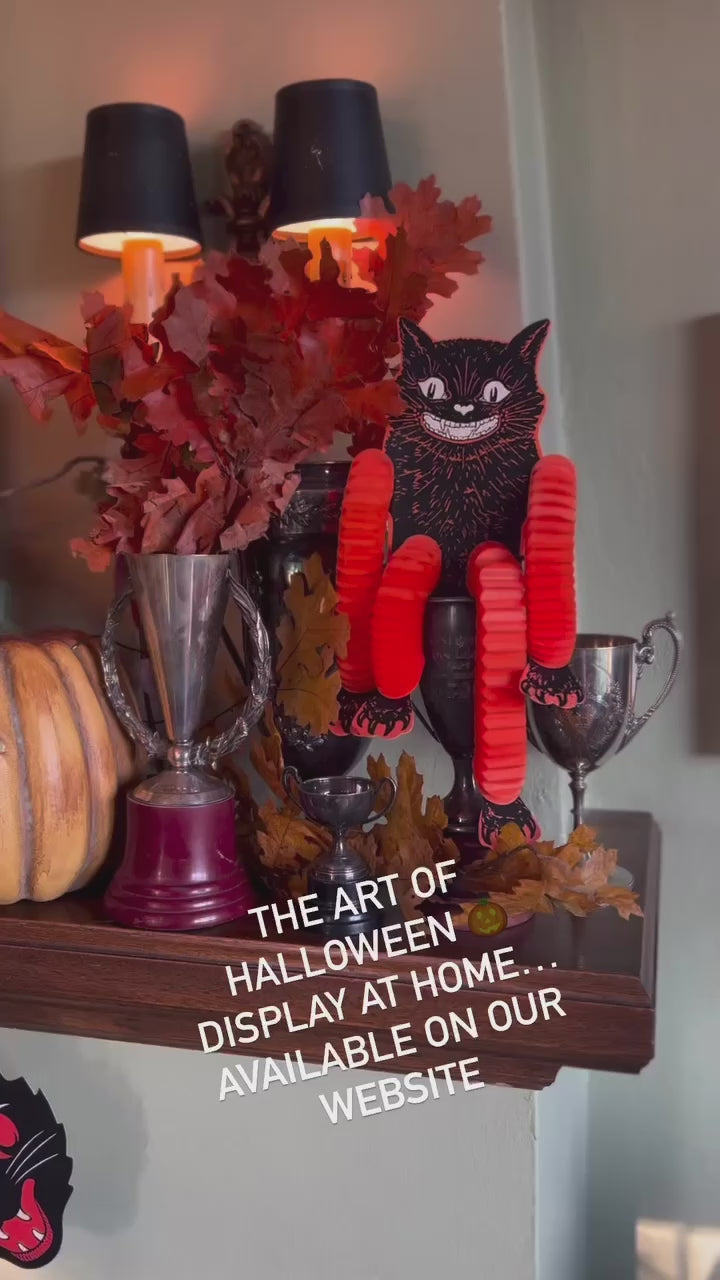 Vintage Halloween Jointed Cat Streamer. 7½" x 4'