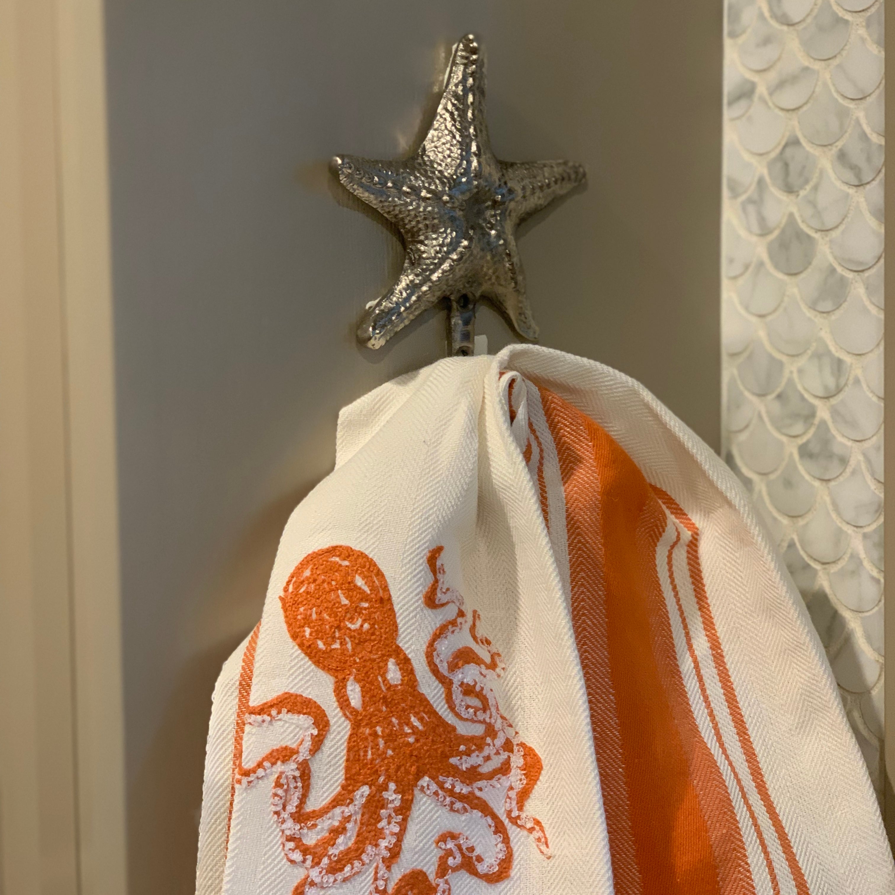 Shop Online The Gorgeous Set of Four Starfish Wall Hooks from